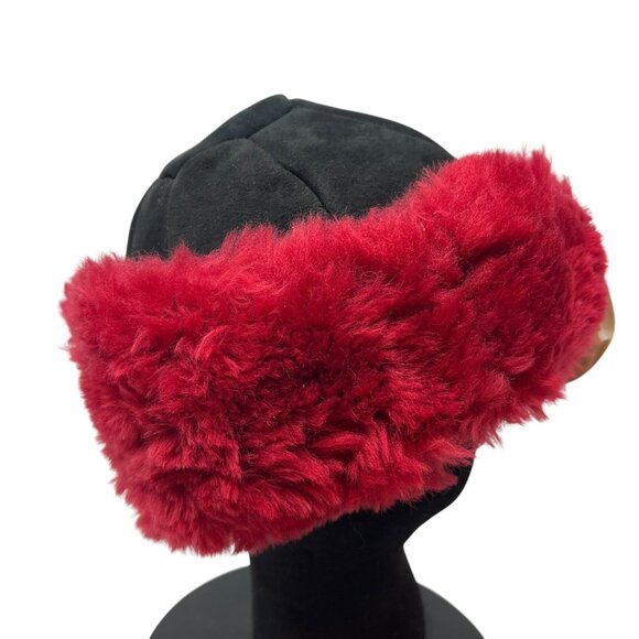 The Sheepskin Company Hat Cap Size 7 1/2 Red Black Outdoor Winter Fur UK Made NW - Picture 3 of 10